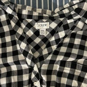 J Crew Factory black and white checked flannel popover 2xl